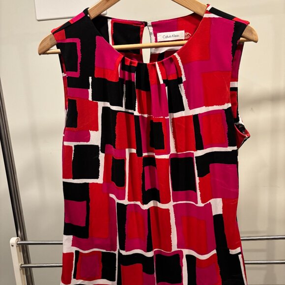 Calvin Klein Summer Tank - Picture 2 of 3